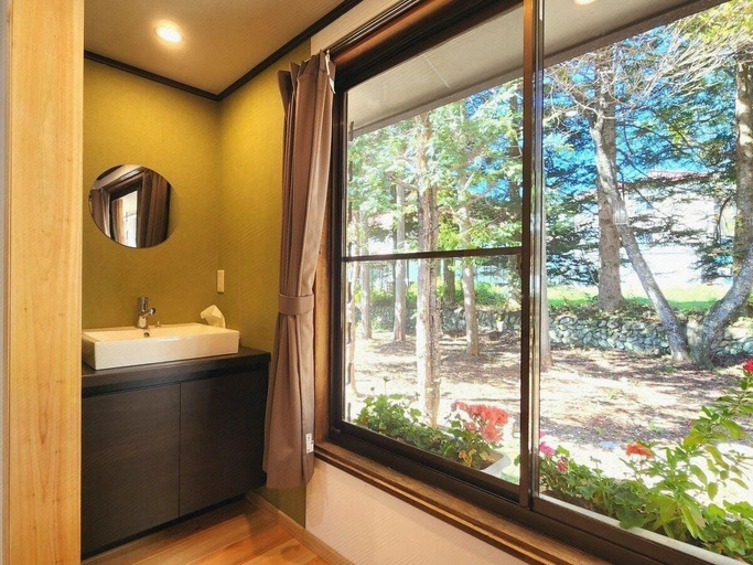 Bathroom, GuestHouse Ukiyoe, Ōmachi
