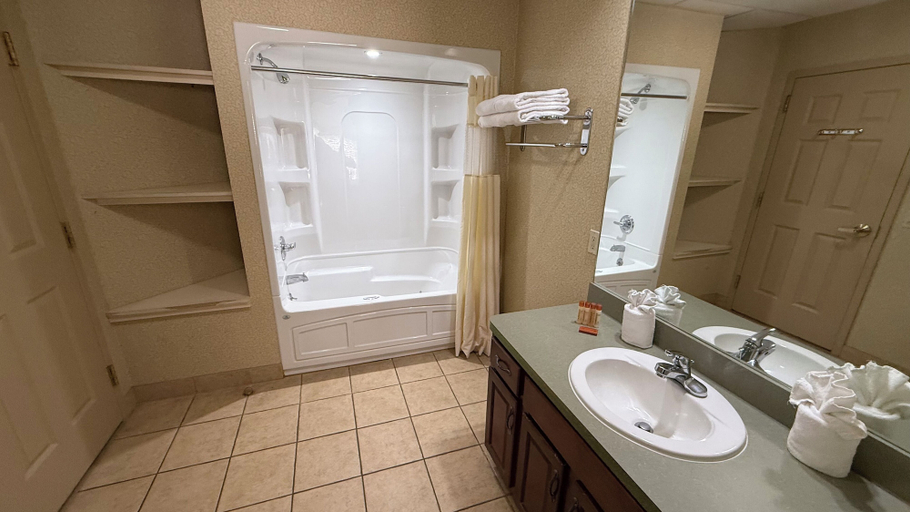 Bathroom 4, The Willowbrook Village at Lake Harmony, a Wyndham Hotel, Carbon