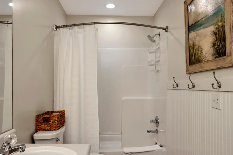 Bathroom 2, Beach Dreams, Gulf
