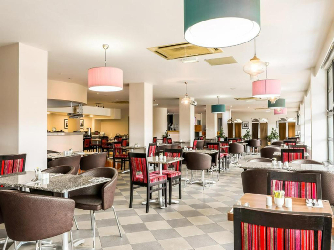 Food & Drinks 4, Sheffield Metropolitan Hotel by Belvilla, Sheffield