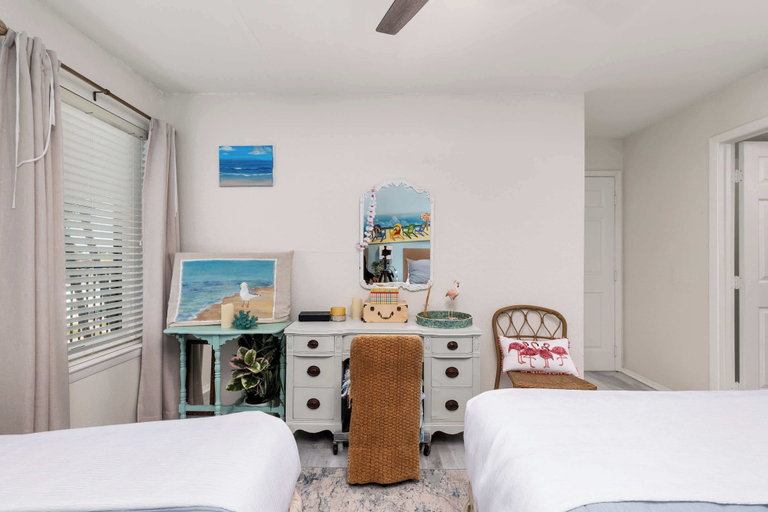 Interior 4, Island Beachfront Condo w/ Balcony, Pool & Grill, Cameron