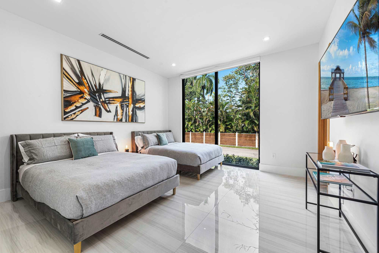 Interior 4, Villa Pesara by Rove Travel Luxury Riverfront, Broward