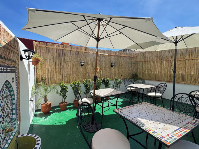 Outdoor dining 2, Dar Lalla malika, Rabat