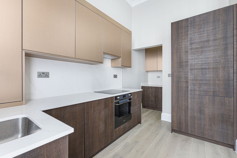 Room 3, Collingham Road - 1 Bedroom Apartment II, London