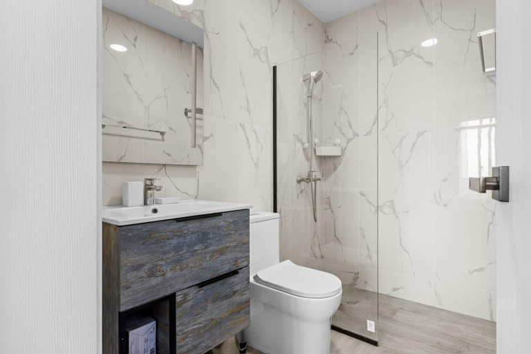 Bathroom 4, NOK Elegant 1BR The Towers by Vistacana, Salvaleon de Higuey