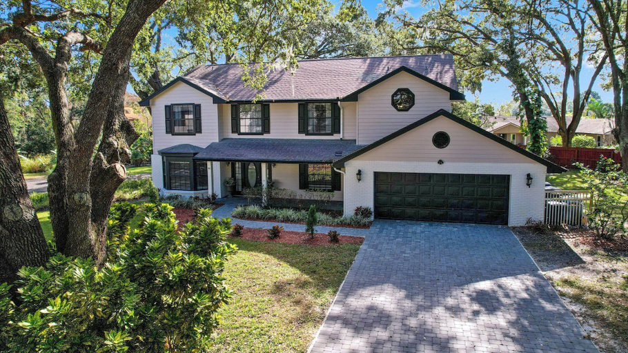 Interior 4, Rustic Hideaway - Great Location + Pet Friendly!, Orange