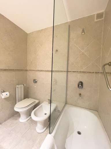 Bathroom 3, Hotel Nahuel Huapi, Bariloche