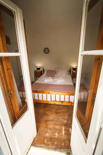 Bedroom 2, Bed and Breakfast Les Airelles, Hautes-Alpes