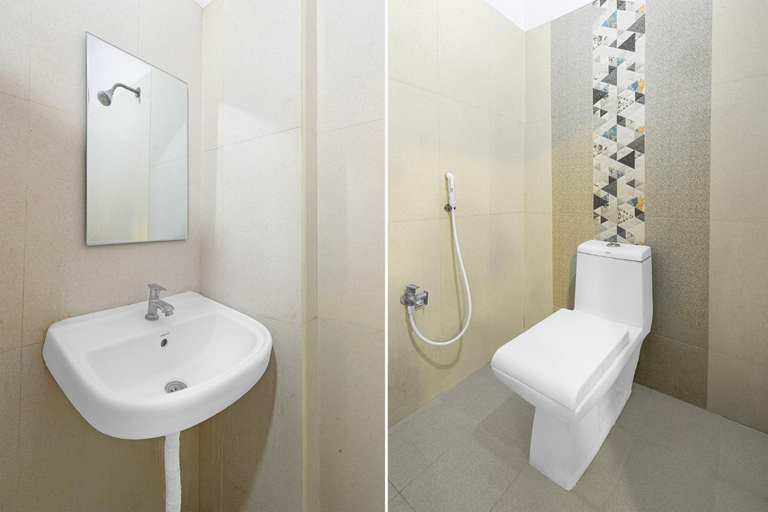 Bathroom 4, Fabhotel Srujana Stay Inn, Hyderabad