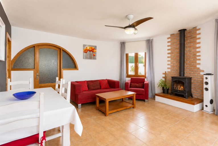 Bedroom 4, Villa Maria Large Private Pool, A/C, WiFi, Baleares