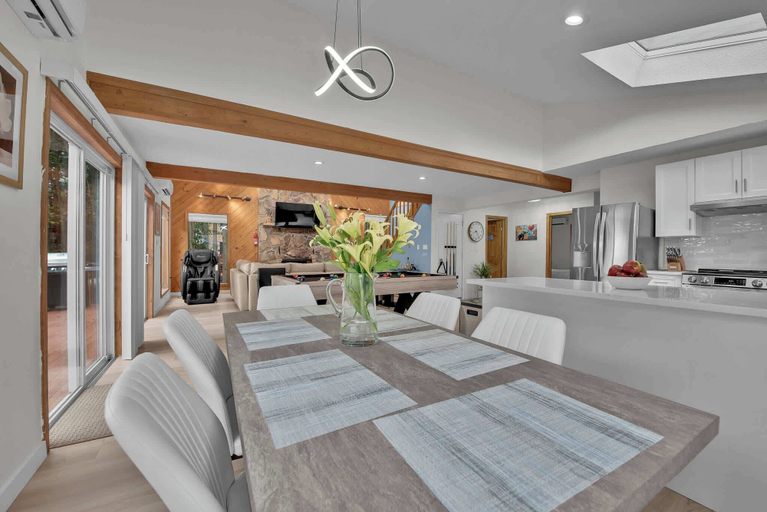 Interior 2, Lakefront AC Pool Table Kayaks Refined, Monroe