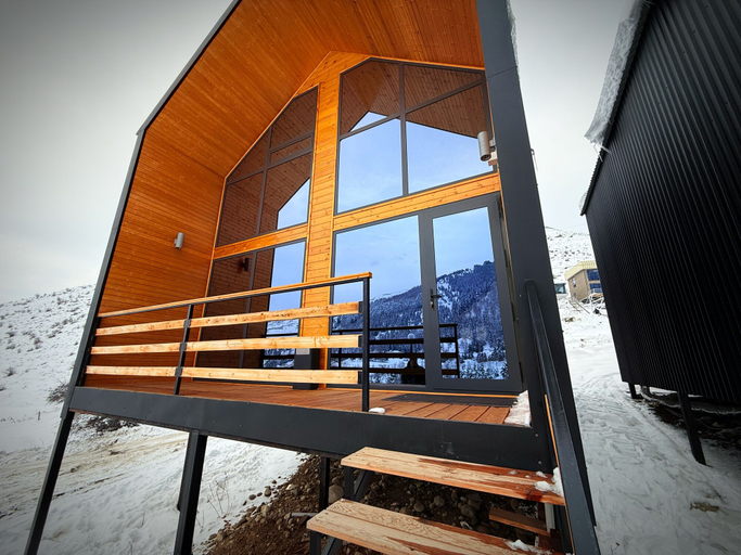 Exterior 3, Capsule Hotel Karakol, Ak-Suu