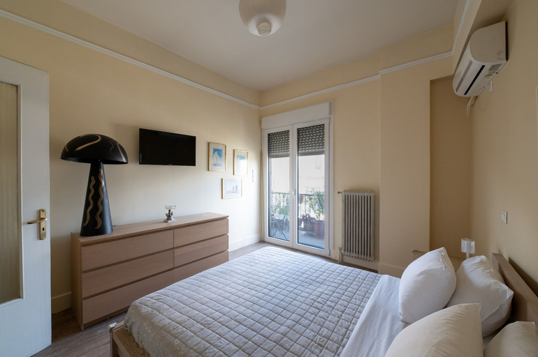 Room 4, Artline Residence in Acropolis District, Attica