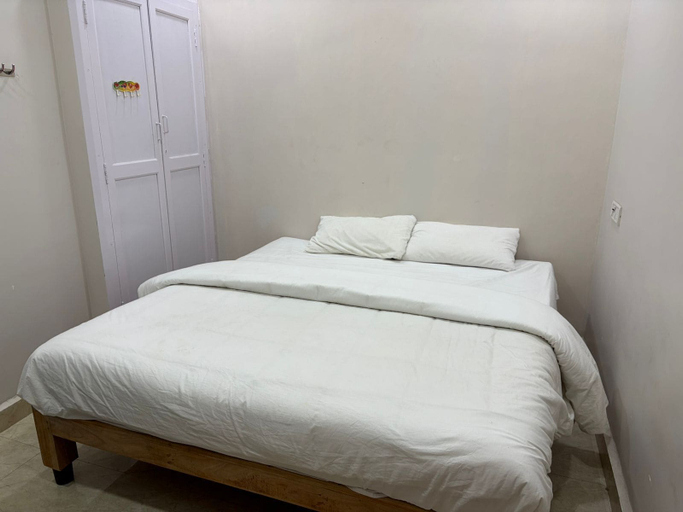 Room 2, Shree Chakra Residency, Kancheepuram