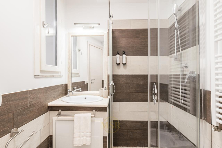 Bathroom 3, My Suite Rome, Roma
