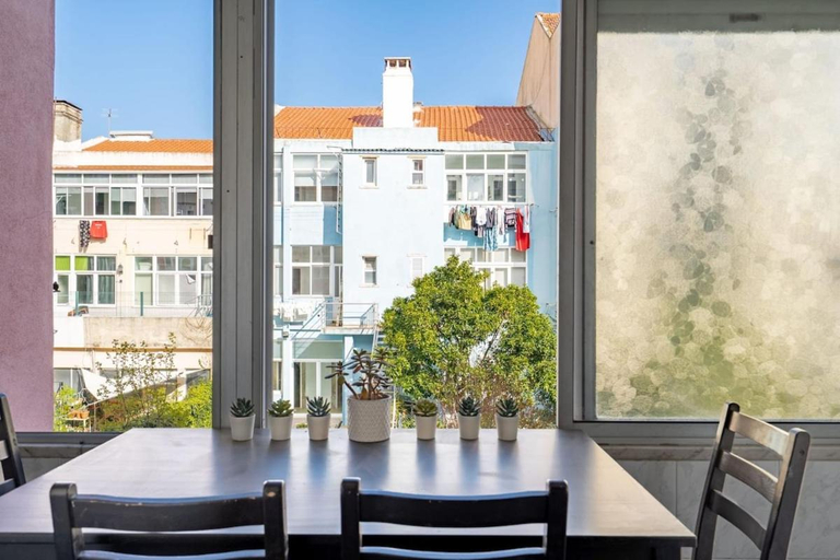3, Best Room in central Lisbon, Lisbon
