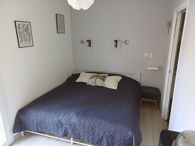 Bedroom 2, Chambres d'hotes a Raveau, Nièvre