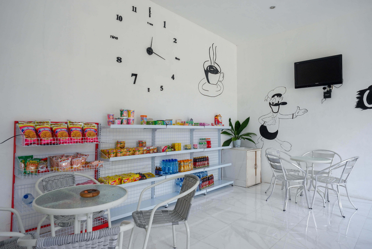 Food & Drinks 4, RedDoorz Syariah @ Raya Punten Batu, Malang