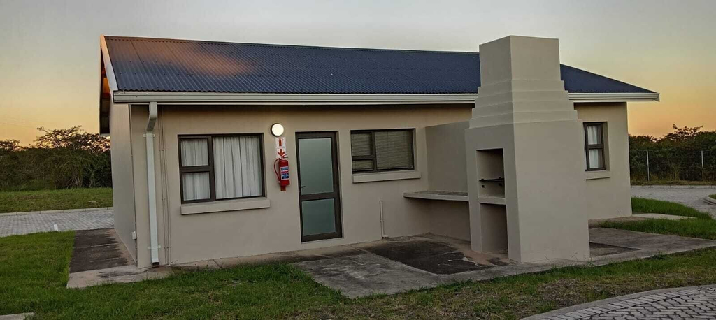 Exterior 3, Mthontsi Lodge, Amathole