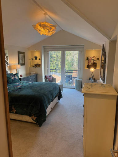 Bedroom 2, High Barn, Surrey