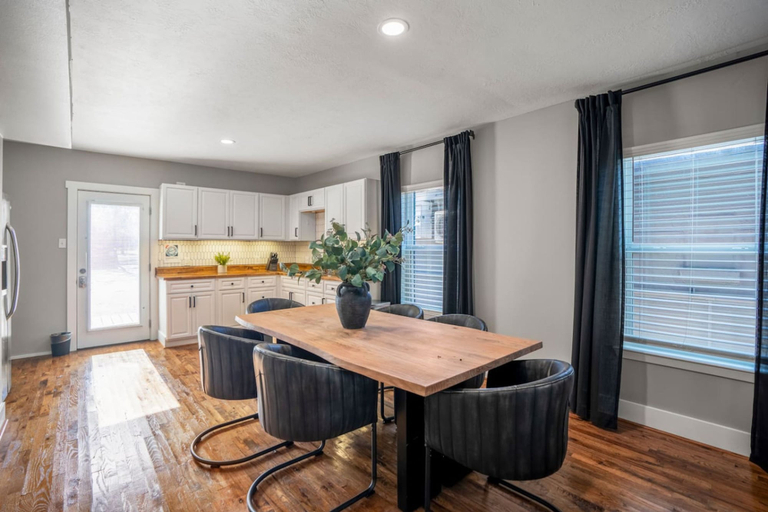 Room 3, Modern 2BR Home With King Beds Near Downtown, Houston