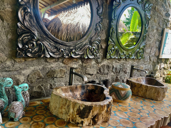 Bathroom 5, Louka Beach Bali, Karangasem