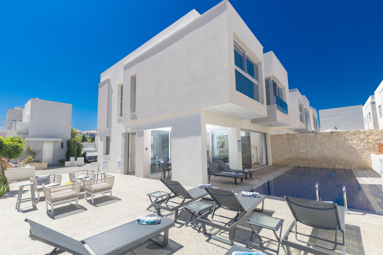 2, New, 4 Bedroom Villa with private pool