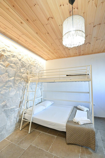 Bedroom 4, Villa Marilou Fourka, Central Macedonia