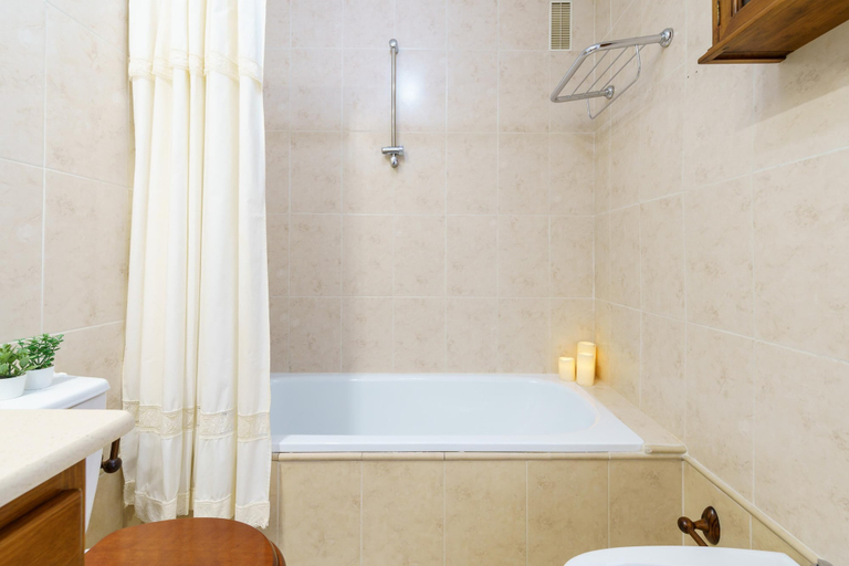 Bathroom 5, La Paloma With Pool, Málaga