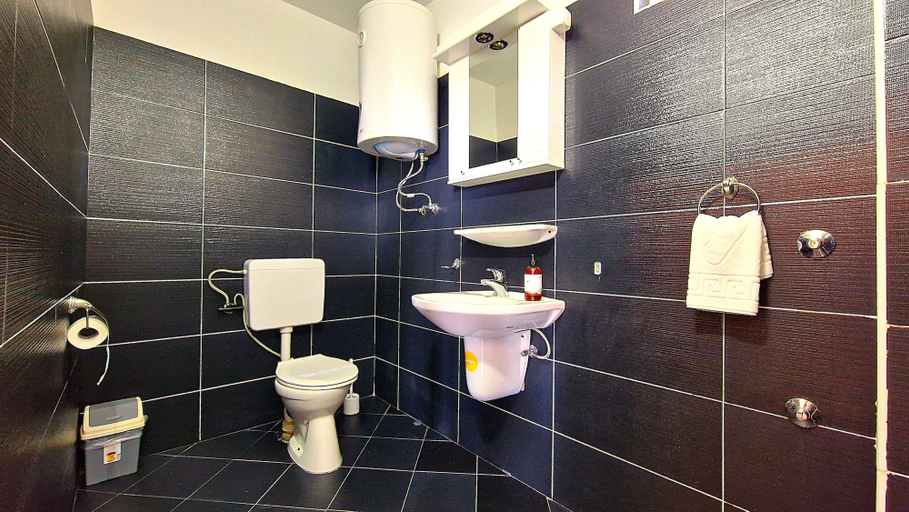 Bathroom, AZURA BAY HOTEL