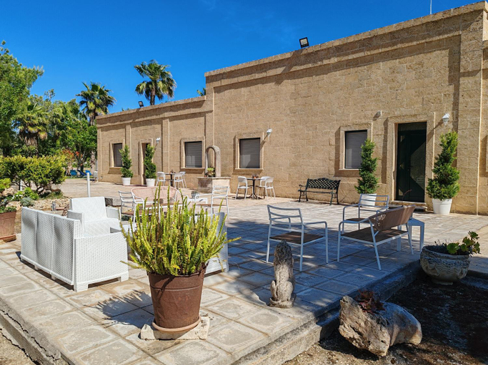 Exterior & Views 1, Masseria Don Egidio, Lecce