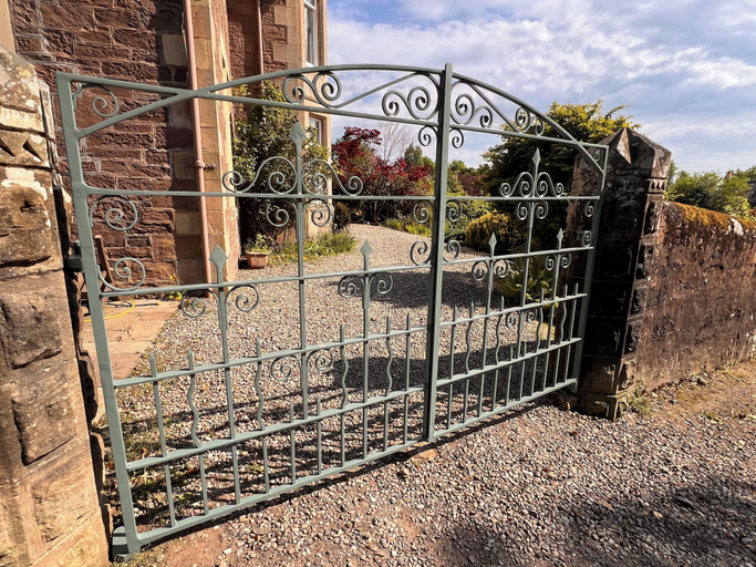 Room 4, Ard Solas, Perthshire and Kinross