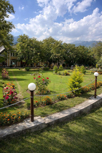 Others 5, Lidder view resorts, Anantnag