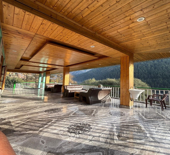 Terrace/patio, Fusion Guest House And Cafe, Kullu