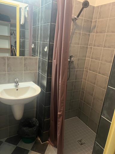 Bathroom 3, Dom Wczasowy Solator, Kołobrzeg