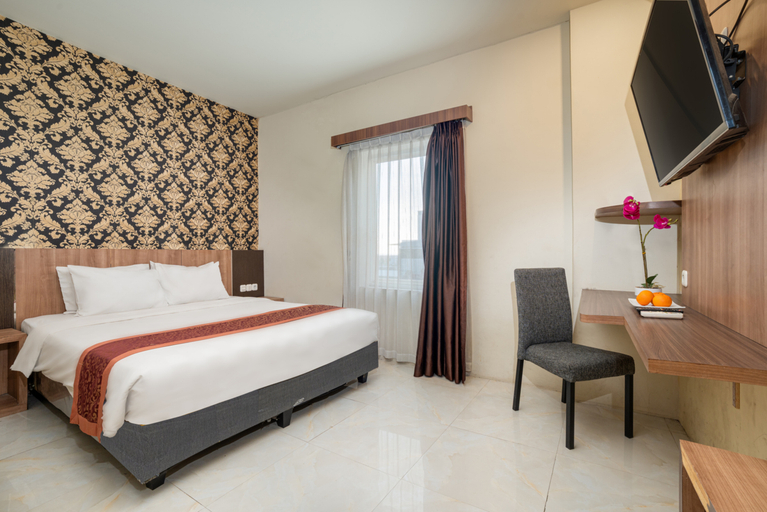 Bedroom 3, Holiday Hotel Makassar By LIFE, Makassar
