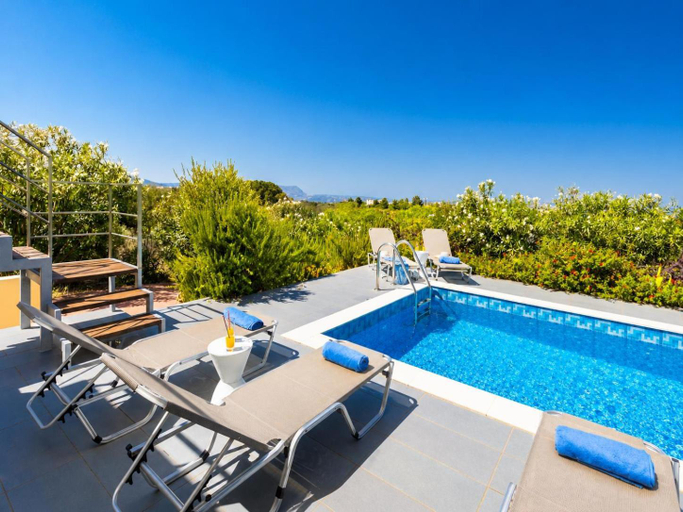 Others 4, Villa Arda, Crete