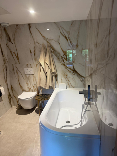 Bathroom 2, Maison de l'olivier, Var