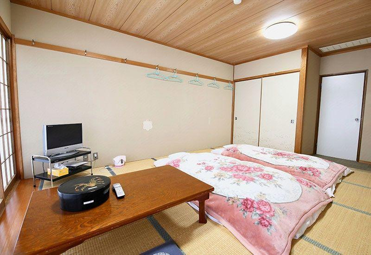 Bedroom, Cycling Terminal Takao, Gujō
