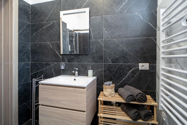 Bathroom 2, La Porta Verde 8 - Relax vicino Parma, Parma