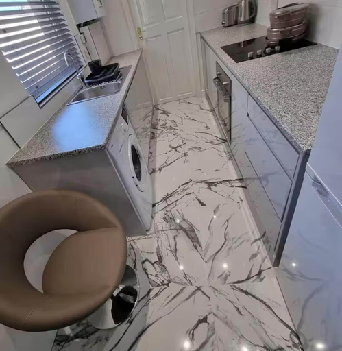 Private kitchen 2, Den Homes Luxury Flat, Flat,fully Air-conditioned, Sefton