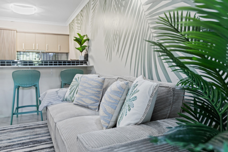 Room 2, The Palms Luxe With 9 Resort Pools, Cairns