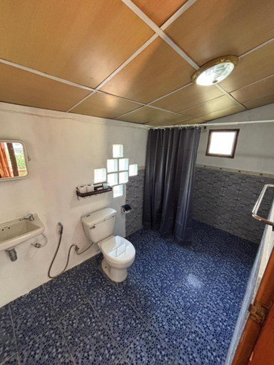 Bathroom 3, Pai Kiang Fa, Pai