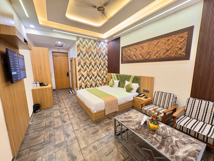 Room 5, Highway Resort with Swimmingpool & Spa, Amroha