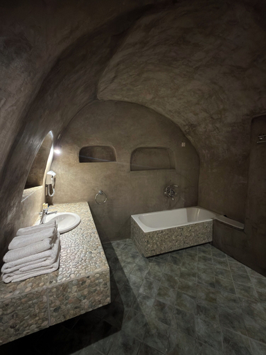 Bathroom 4, Nomikos Villas, South Aegean
