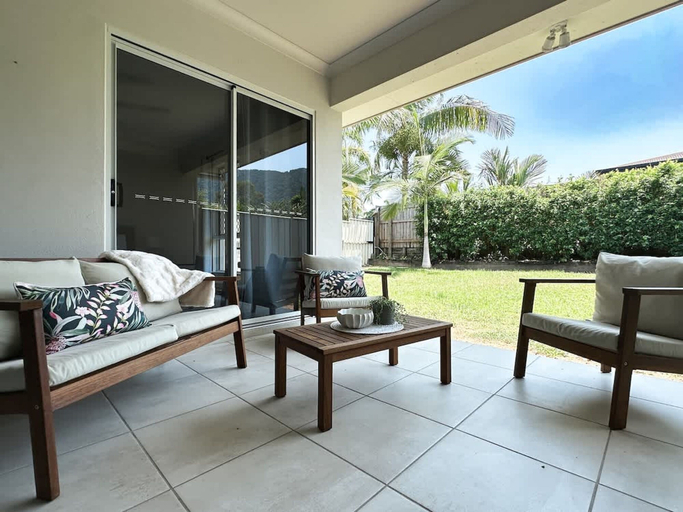 Room 4, The Nook - Pet Family-friendly 4-bedroom, Cairns