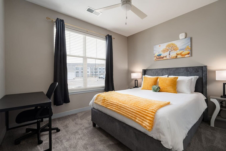 Interior 5, Lux Haven Whitestown, Boone