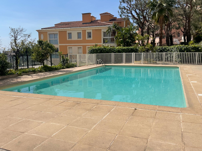 Room 5, T2 Swimming Pool Tennis MC, Alpes-Maritimes