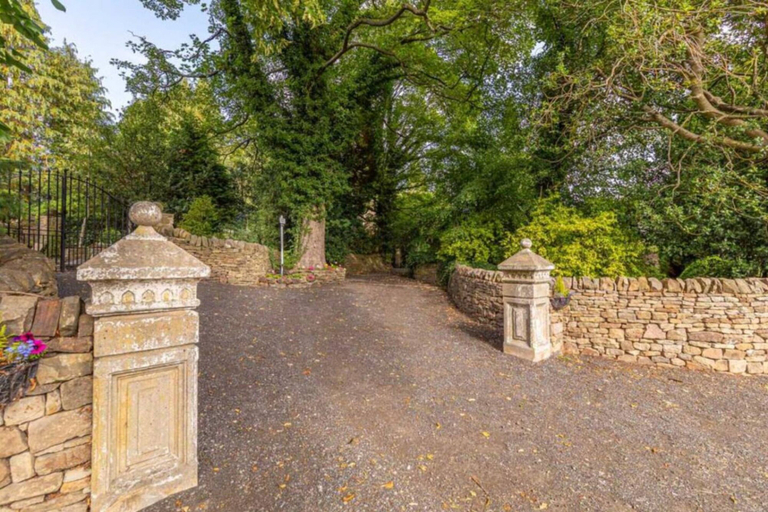 Room 3, Prospect House Elegant Georgian 4BR Home Durnham, Durham