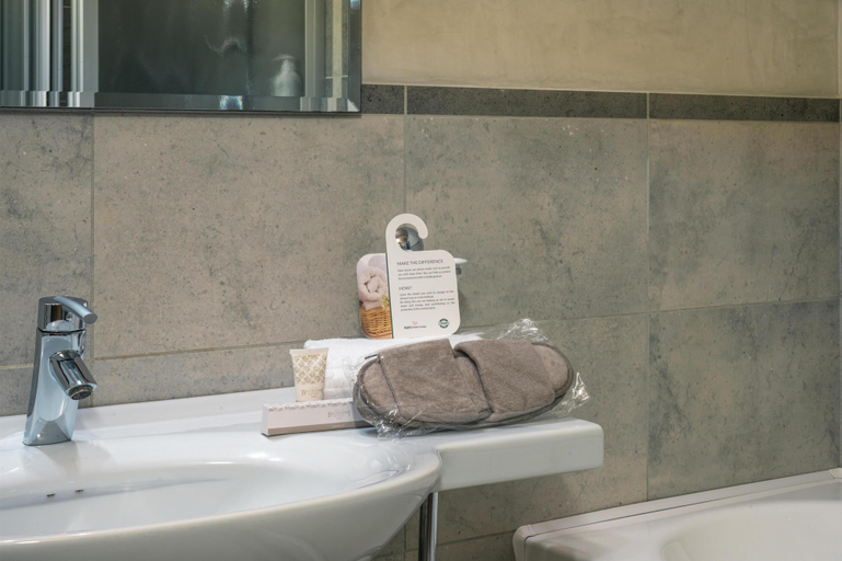 Bathroom 4, San Giorgio, Sure Hotel Collection by Best Western, Forli' - Cesena
